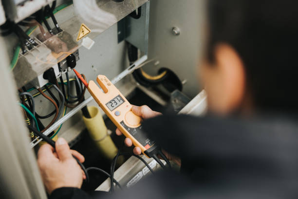 Best Emergency Electrical Repair  in Southwood Acres, CT